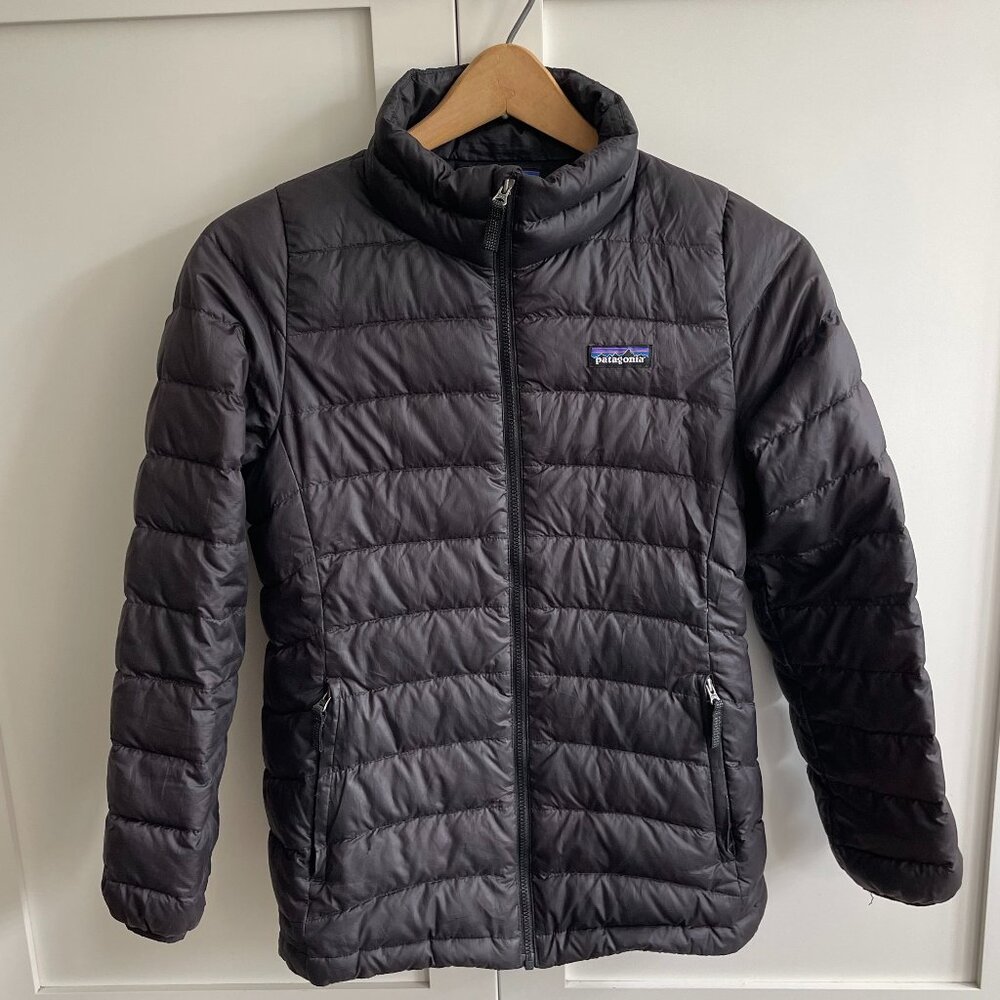 Patagonia Down Jacket Large (Size 12) Black Down Sweater